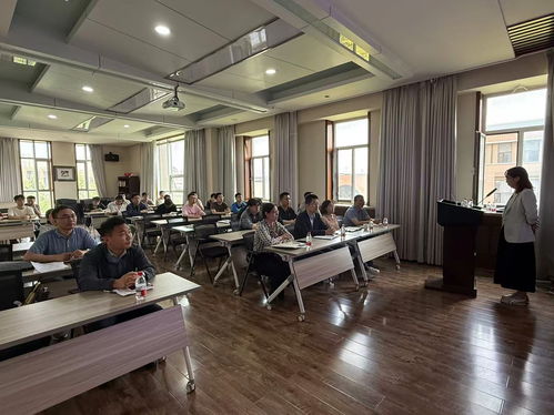 船舶與海洋工程學(xué)院召開黨委理論學(xué)習(xí)中心組 擴大 學(xué)習(xí)會議暨專題輔導(dǎo)報告會